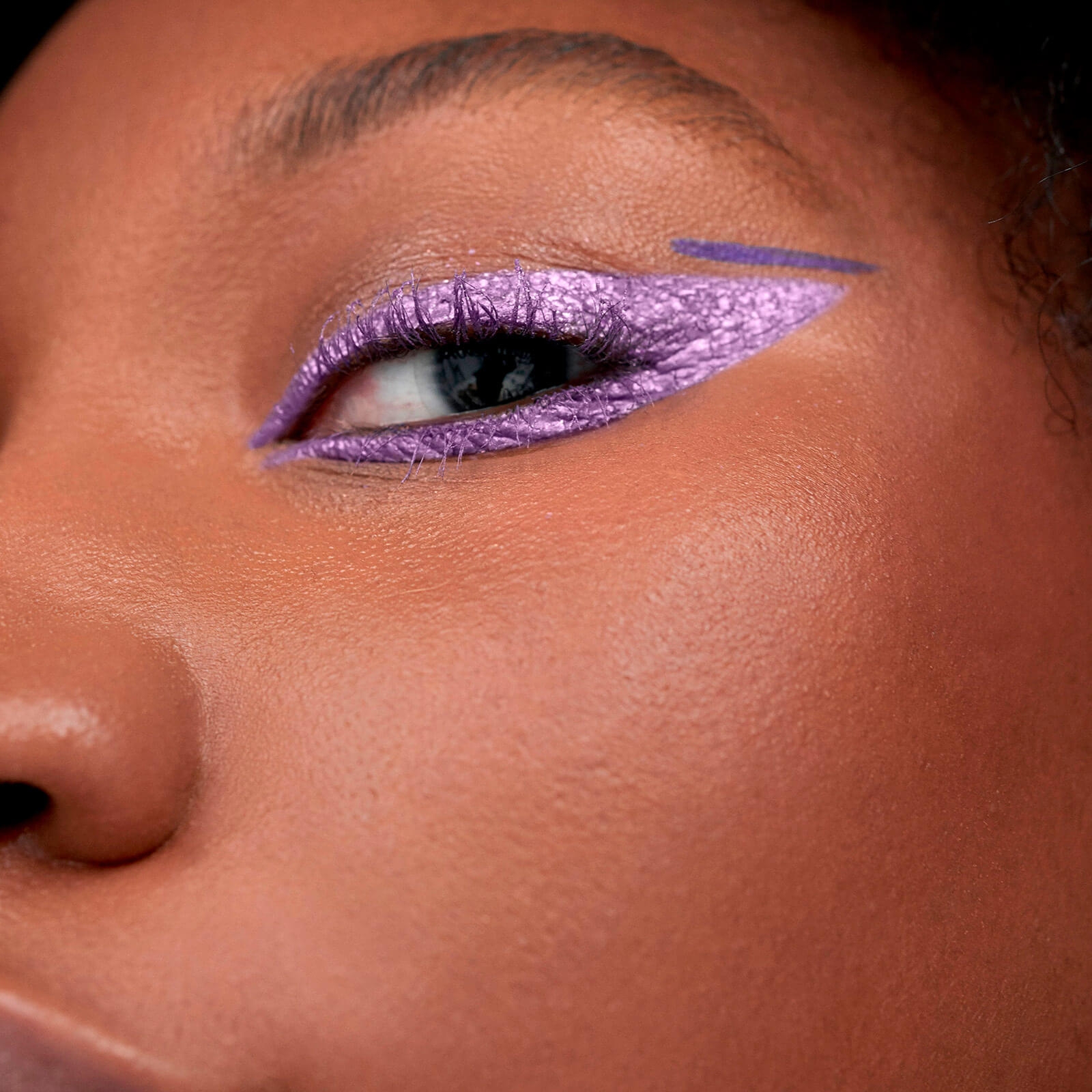THE CREAM EYESHADOW (SOMBRA EN CREMA)